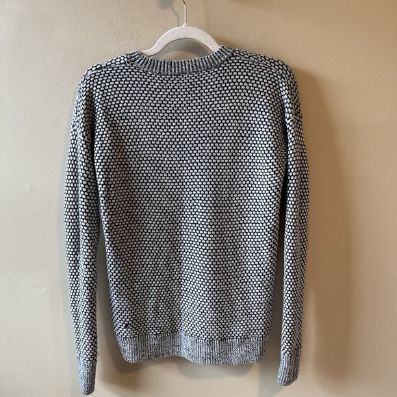 Lululemon Lululemon Yogi Crew Sweater size 6 in Inkwell/ White - Picture 4 of 5
